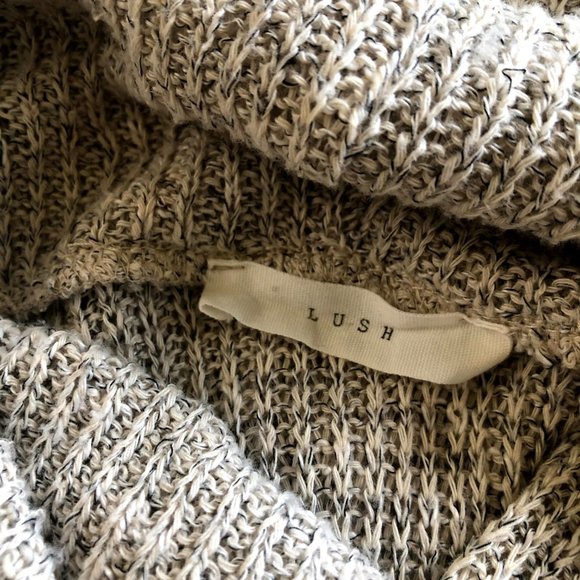 Lush Cowl Neck Tank - Picture 3 of 3